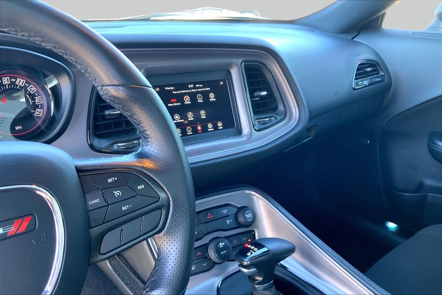 Pre-Owned 2023 Dodge Challenger SXT