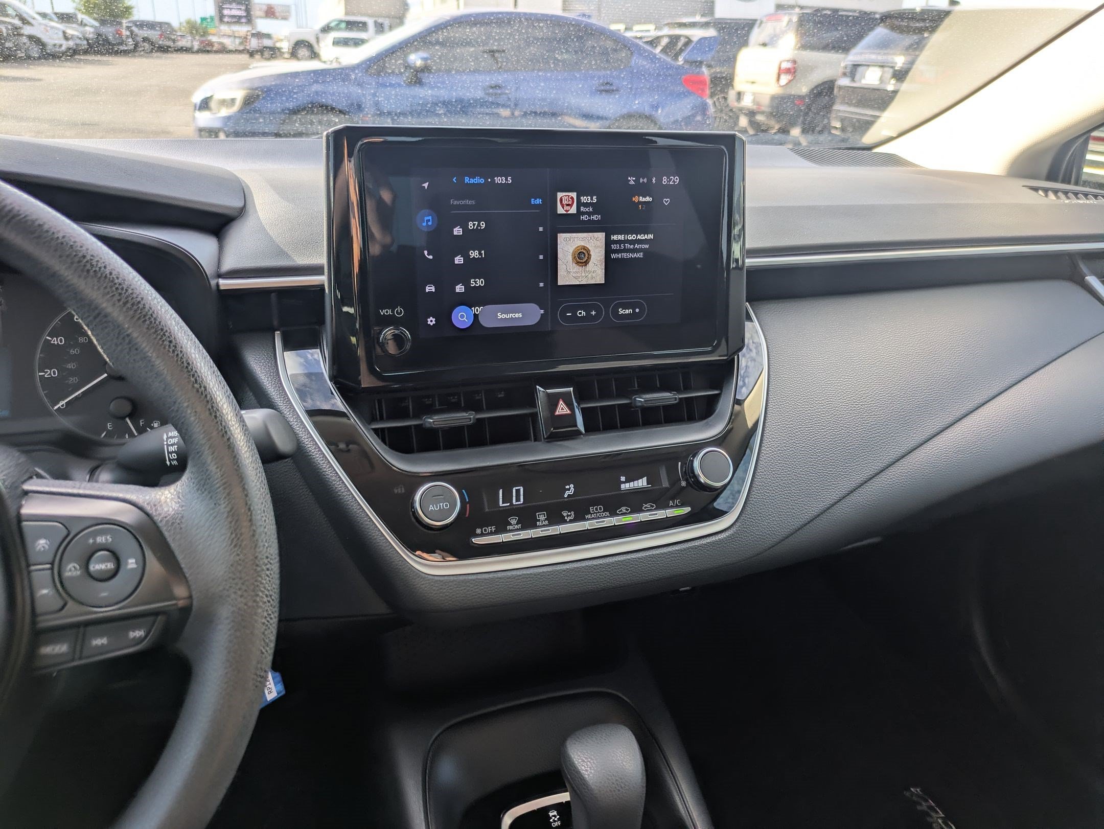 Used 2024 UNDERGROUND Toyota LE image 23
