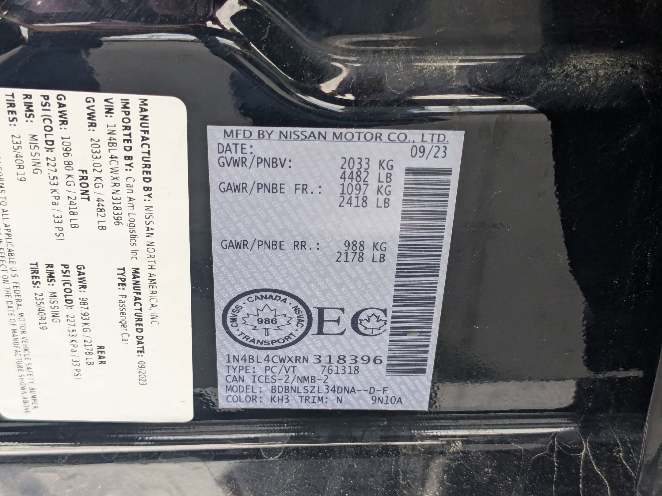 Used 2024 Super Black Nissan 2.5 SR image 35