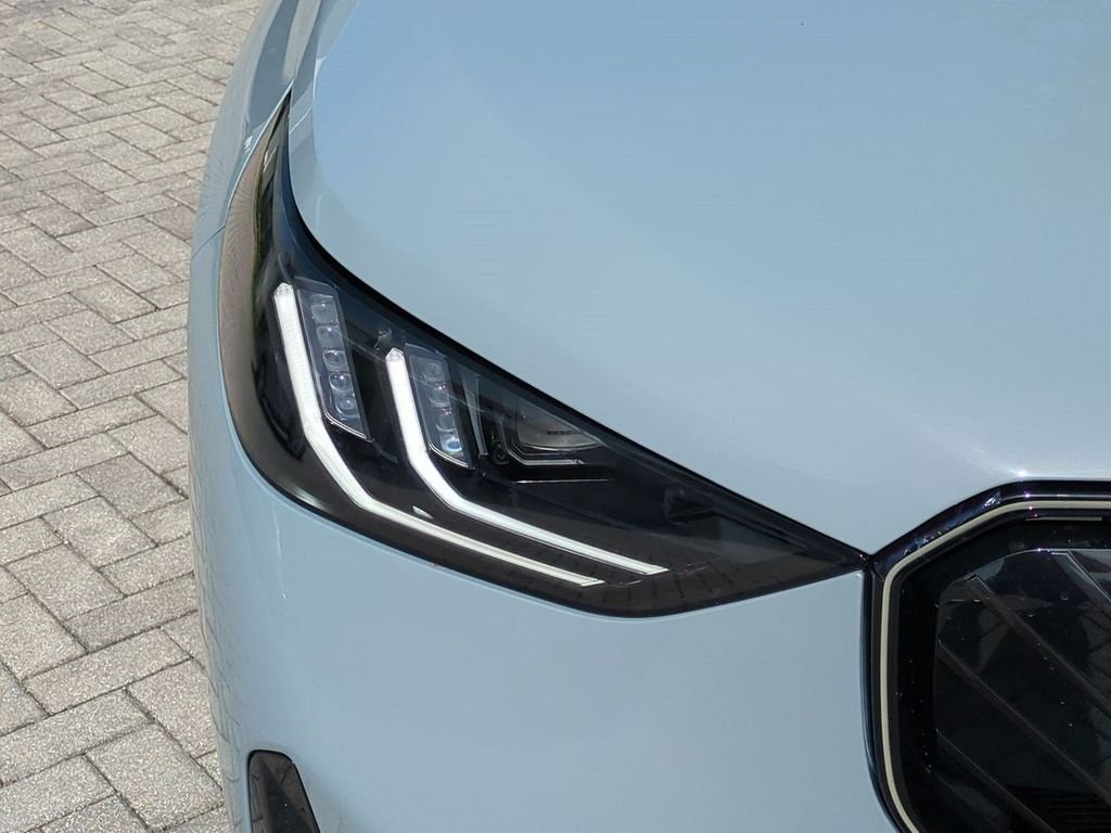 New 2026 Gray Metallic BMW 30 xDrive image 10
