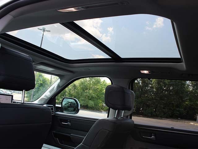 Used 2024 Wind Chill Pearl Toyota Limited image 9