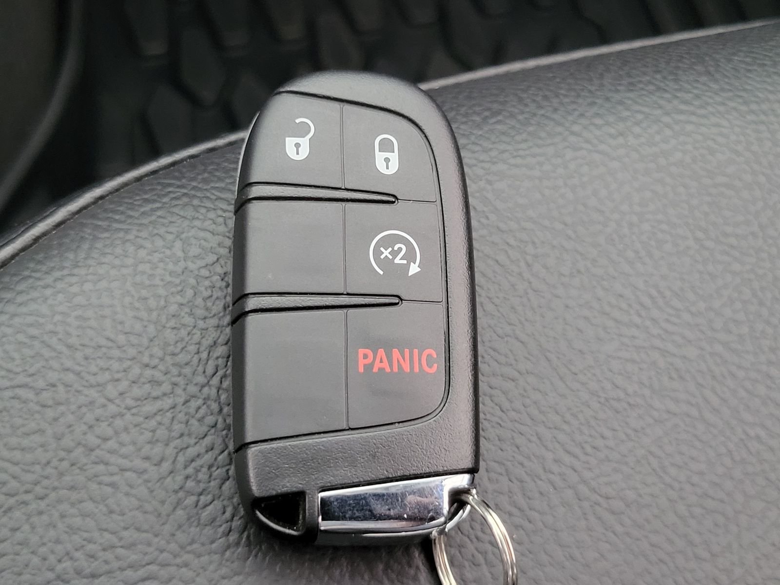Used 2019 Silver Jeep Limited image 24