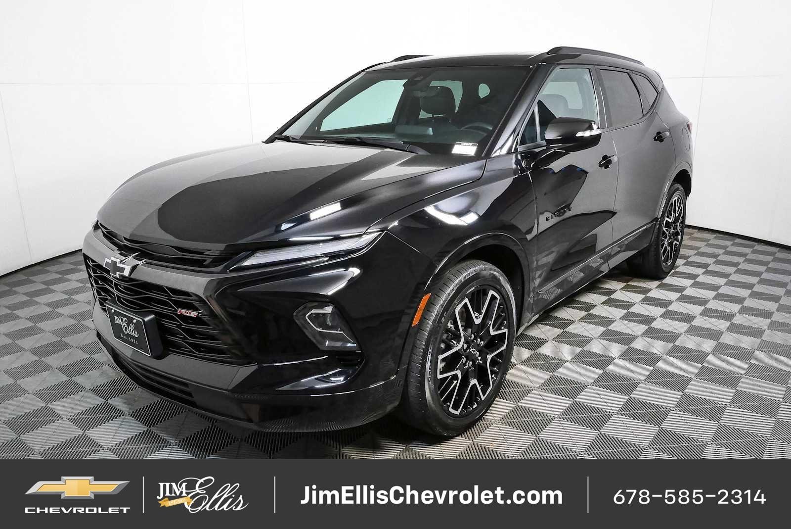 Certified Used 2023 Black Chevrolet RS image 32