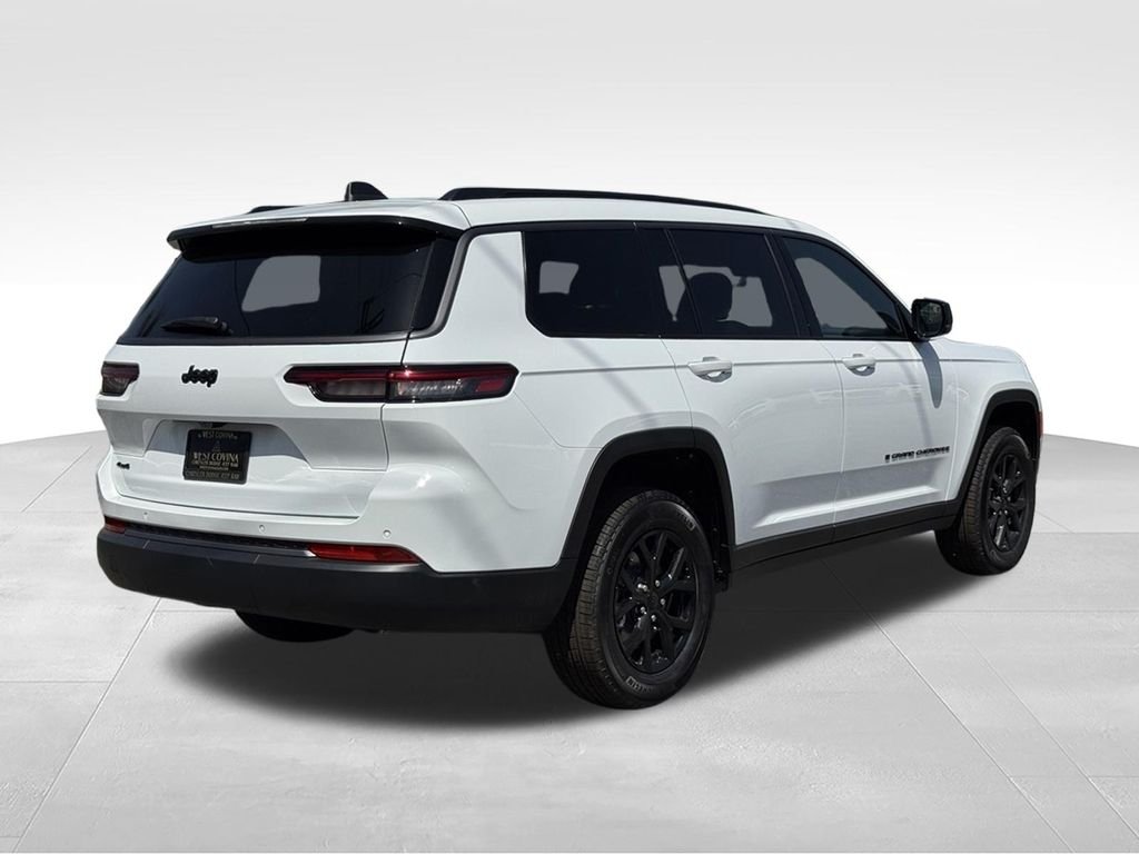 New 2026 Bright White Clear-Coat Exterior Paint Jeep Altitude image 7