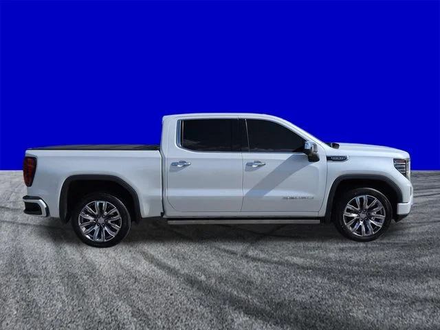 Certified Used 2023 White Frost Tricoat GMC Denali image 3
