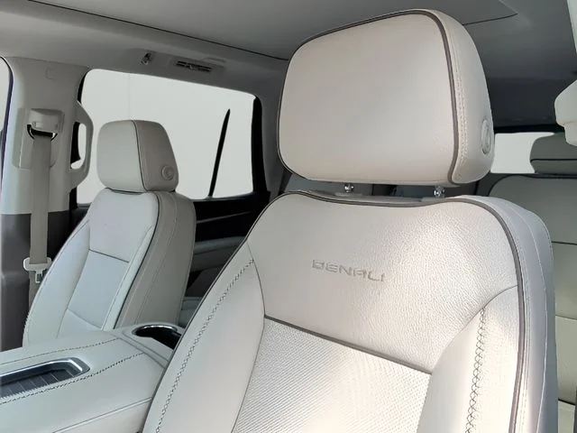 Used 2021 Black GMC Denali image 13
