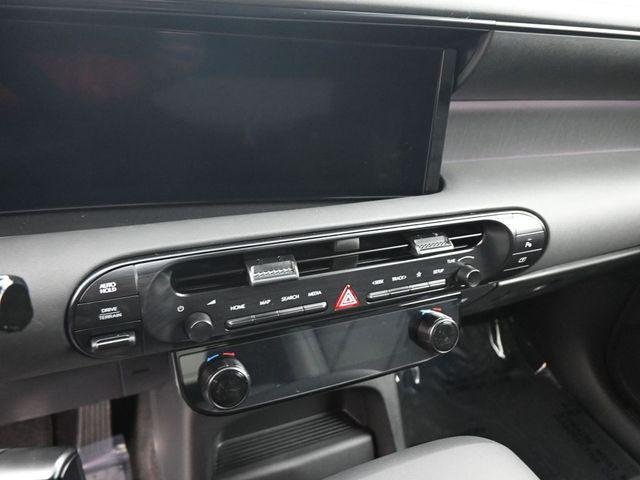 New 2026 White Hyundai XRT Pro image 20
