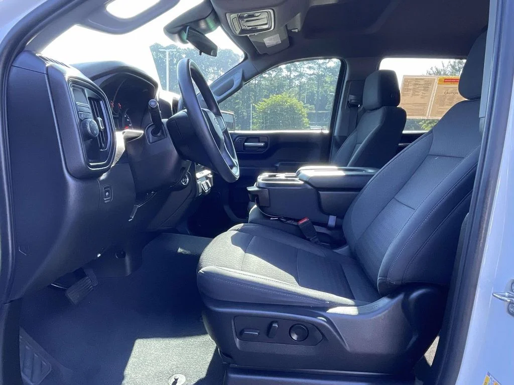 2022 Chevrolet Silverado 1500 Custom - Photo 17