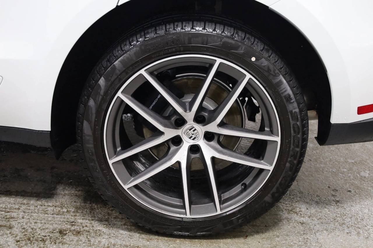 Used 2026 White Porsche  image 39