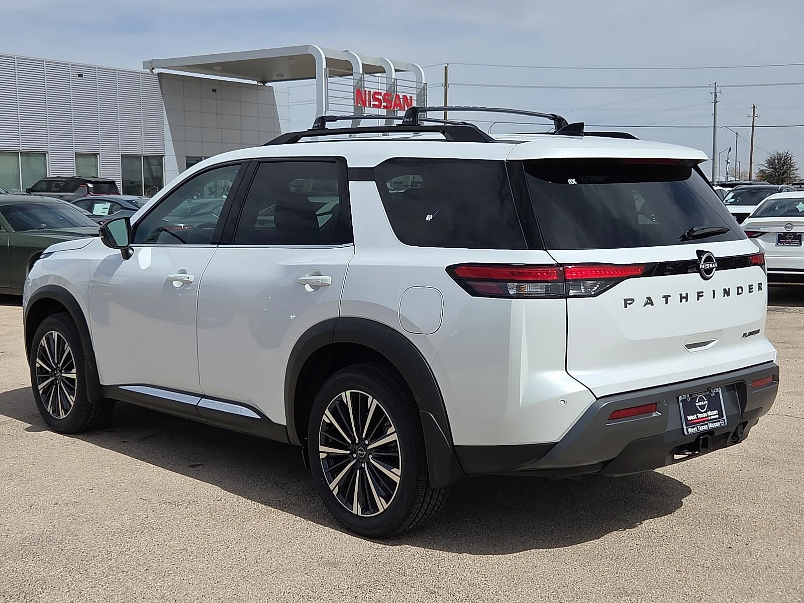 New 2026 QBE Everest WH Nissan Platinum Front-Wheel Drive image 3
