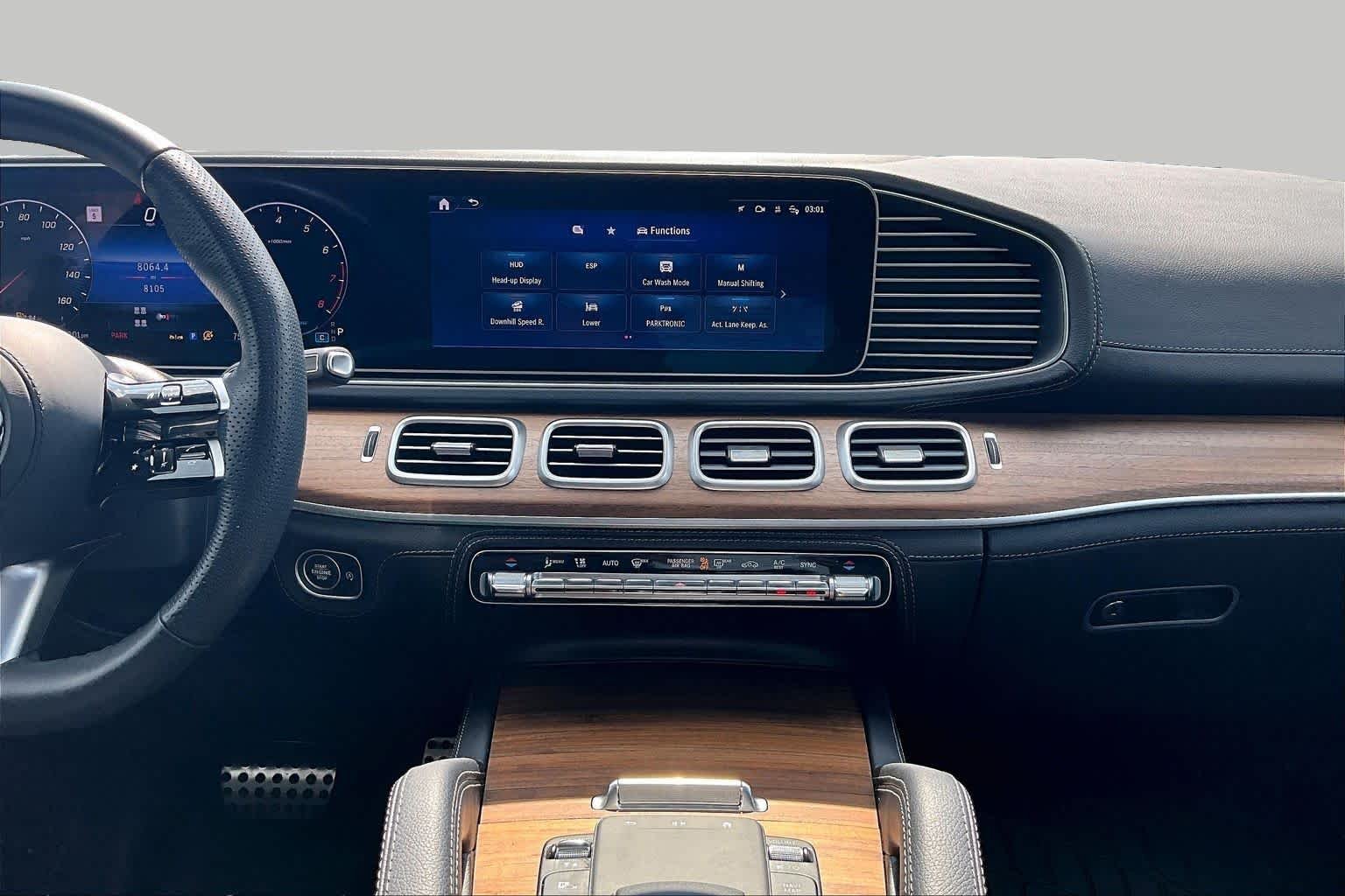 Used 2025 Cirrus Silver Metallic Mercedes-Benz GLS 580 image 7