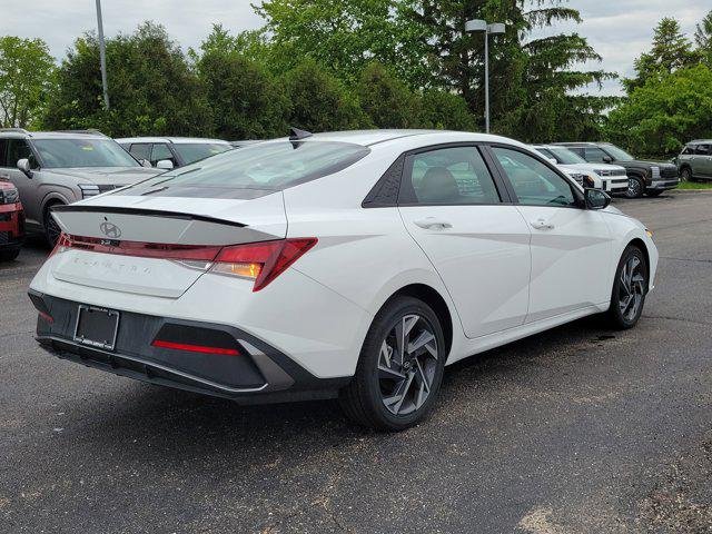 New 2025 Serenity White Hyundai SEL Sport image 4