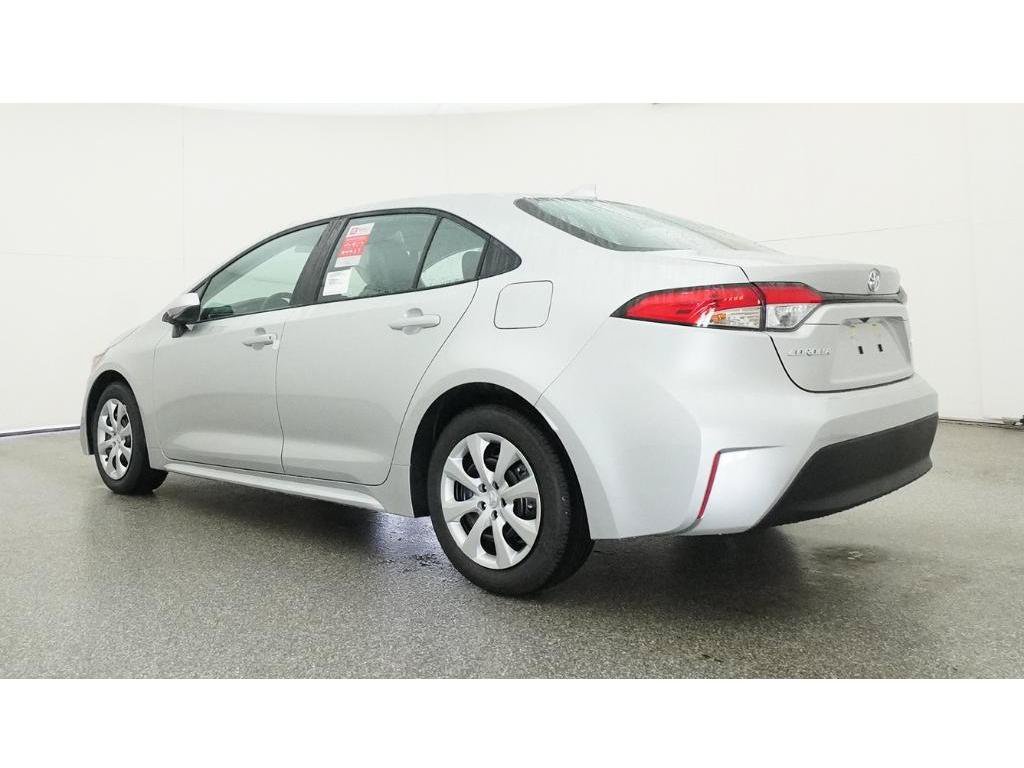New 2026 Classic Silver Metallic Toyota LE image 21