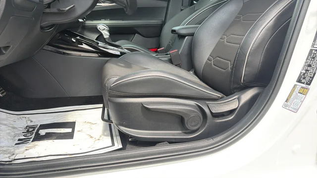Used 2024 White Kia GT-Line image 16