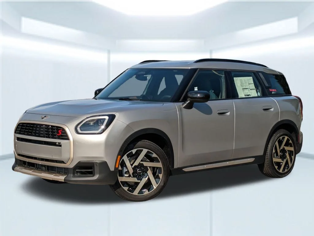 2025 MINI Countryman S ALL4's photo