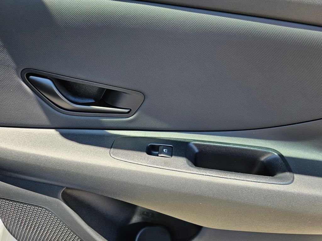 2026 Hyundai Elantra SEL Sport - Photo 14