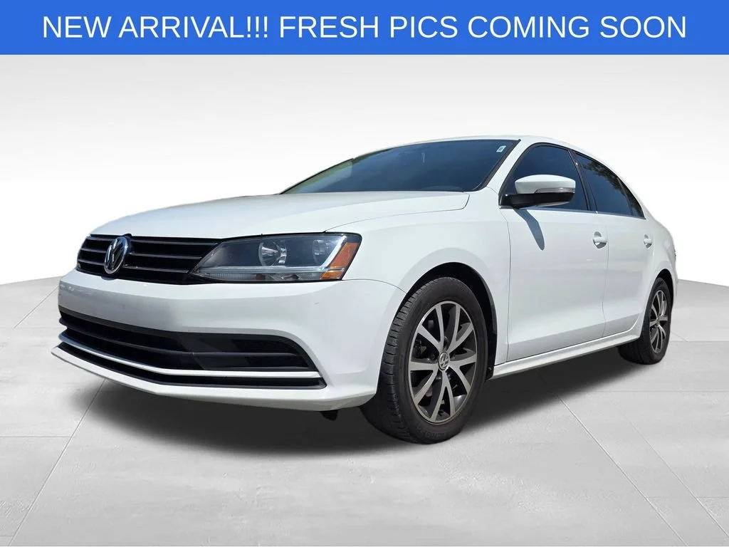 Used 2017 White Volkswagen 1.4T SE image 13