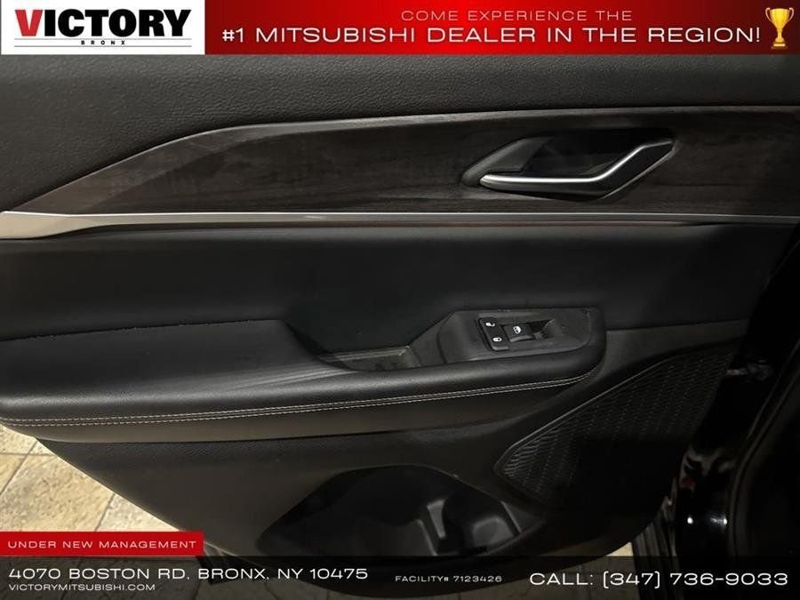Used 2023 Black Jeep Limited image 32