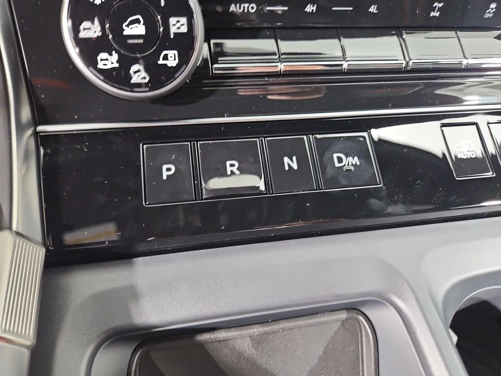2026 Nissan Armada PRO-4X - Photo 23