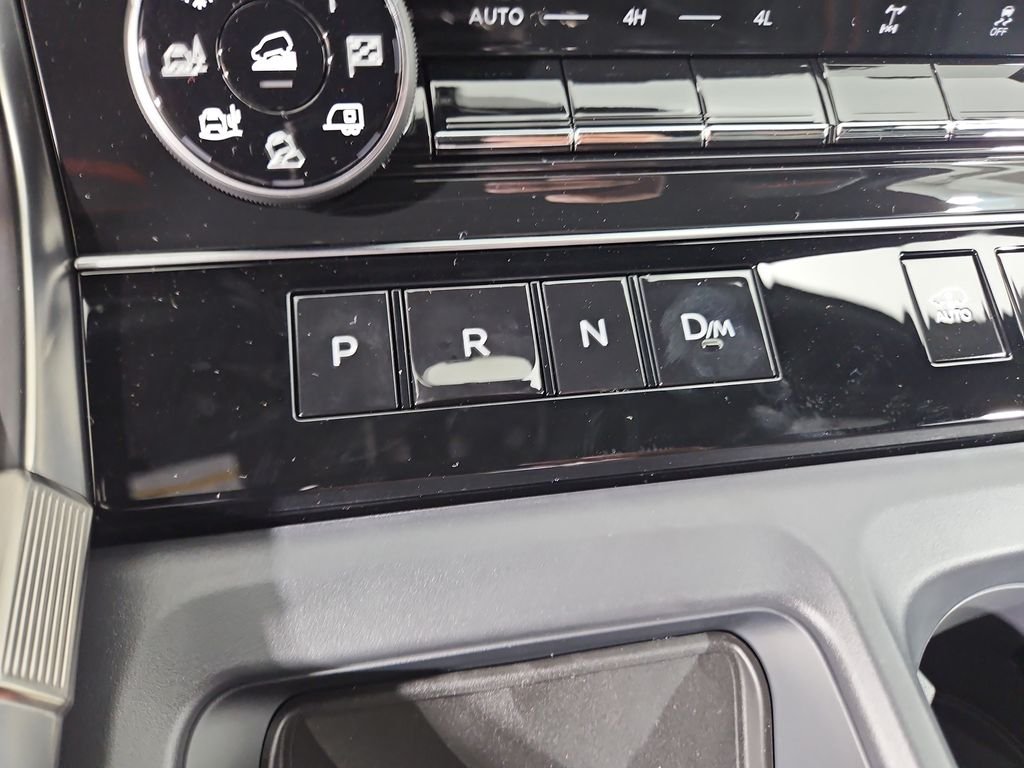 2026 Nissan Armada PRO-4X - Photo 23