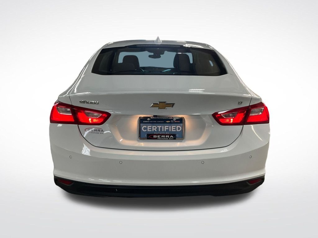 Used 2025 White Chevrolet LT image 4