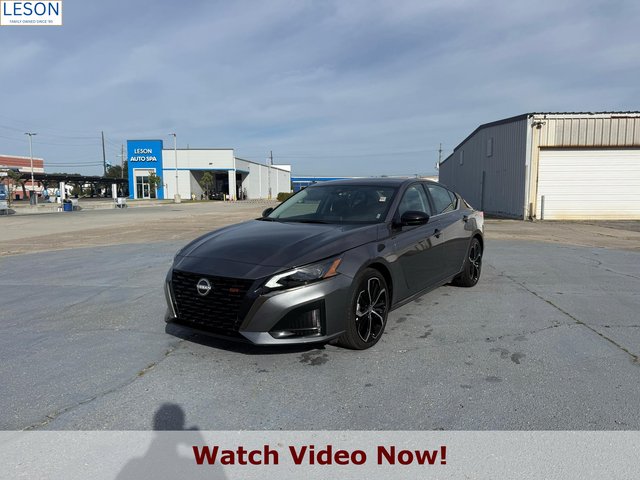 2025 Nissan Altima SR