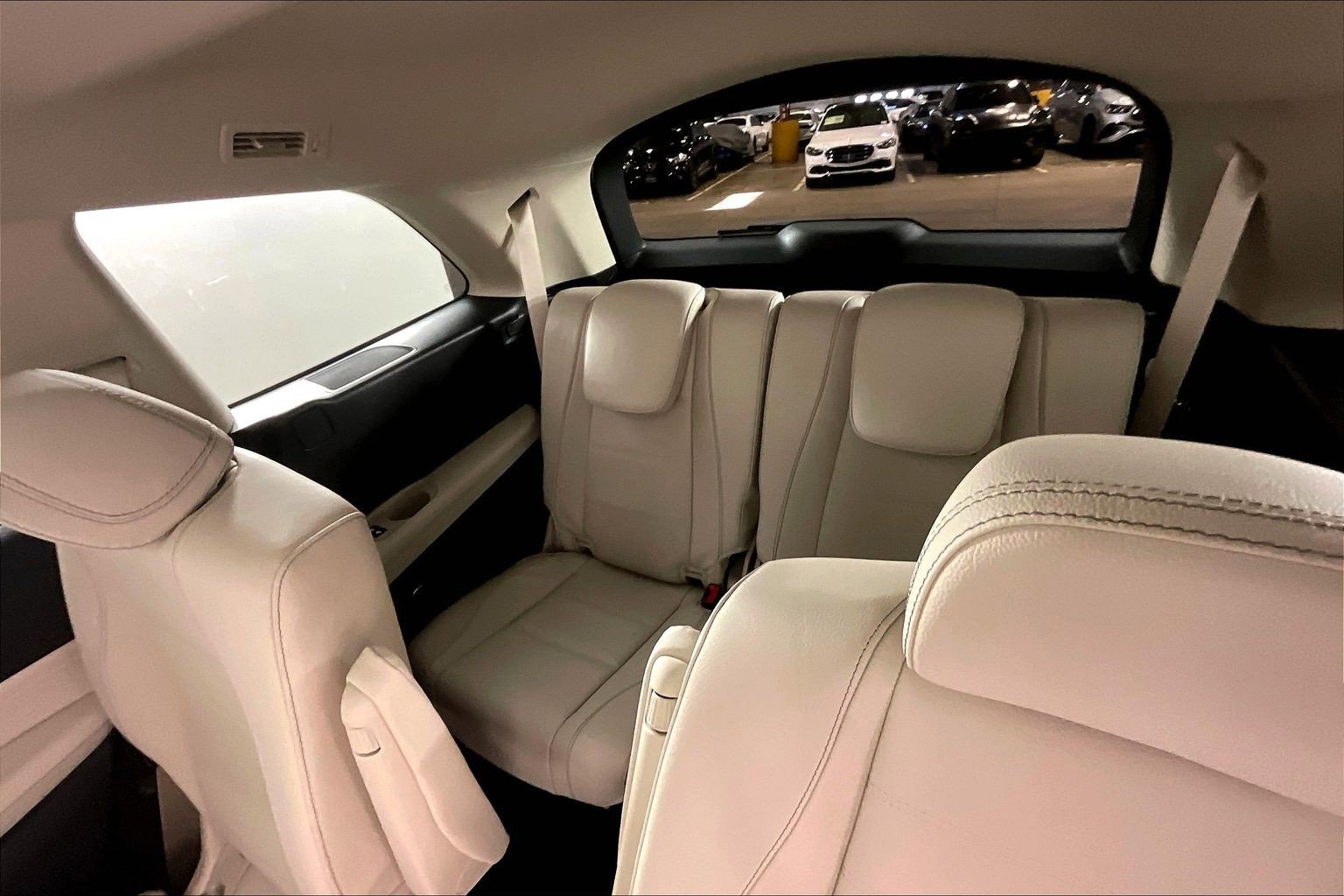 New 2026 Polar White Mercedes-Benz GLS 450 image 19