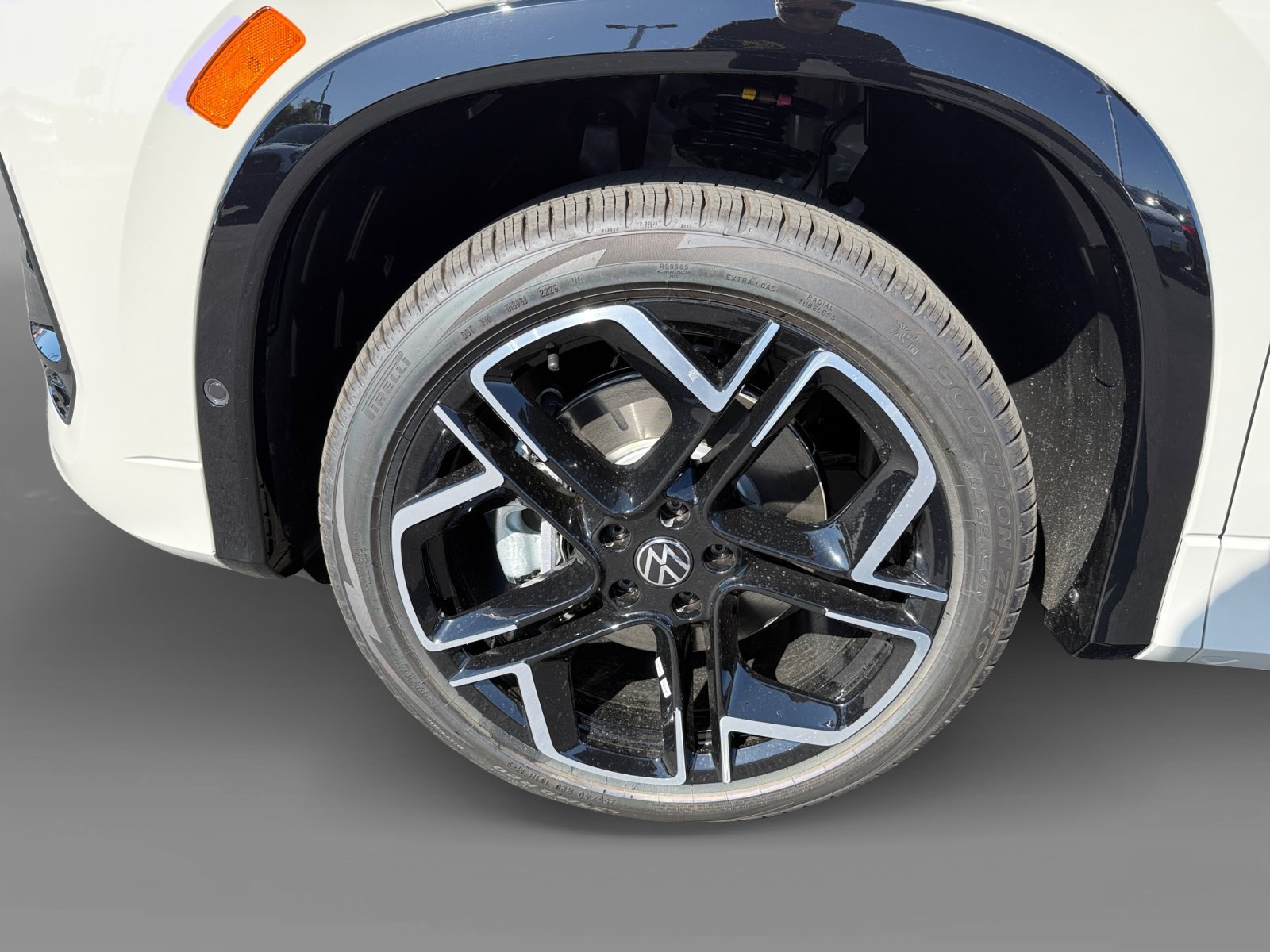 New 2026 Sandstone Volkswagen SEL R-Line Turbo image 9
