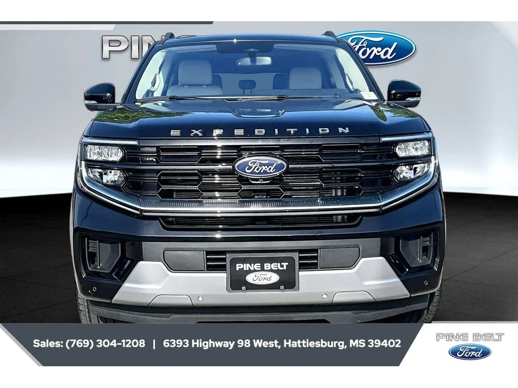 Used 2025 Agate Black Metallic Ford Platinum image 3