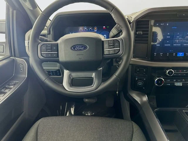 New 2026 Oxford White Ford XLT image 20