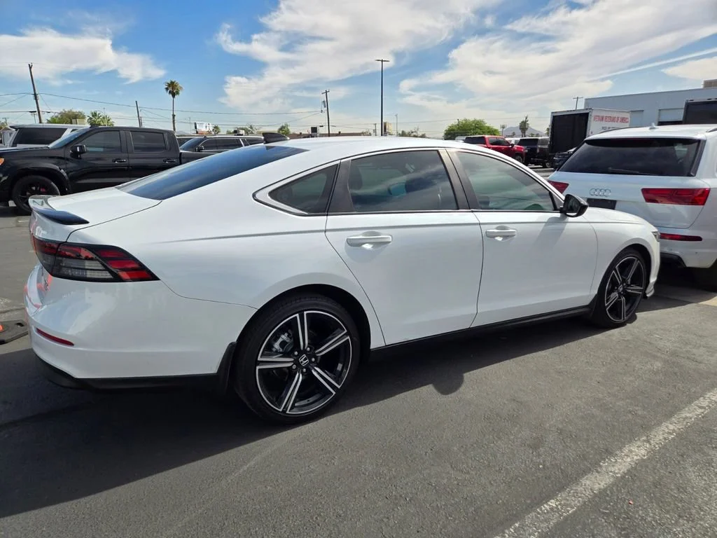 Used 2023 White Honda Sport image 2