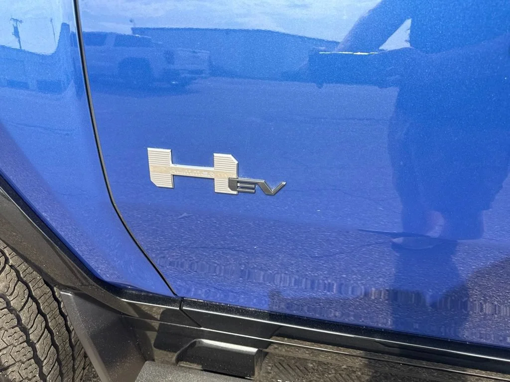 Used 2024 Supernova Metallic (Dark Blue) GMC 2X image 38