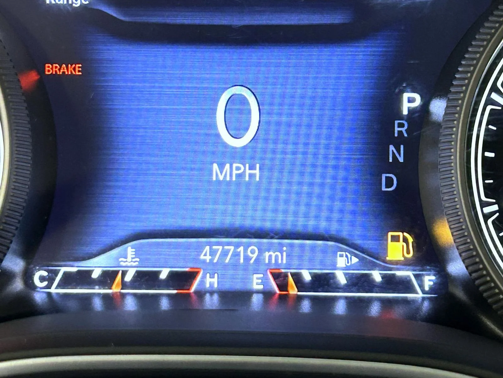 Used 2022 Gray Jeep Latitude Lux image 14