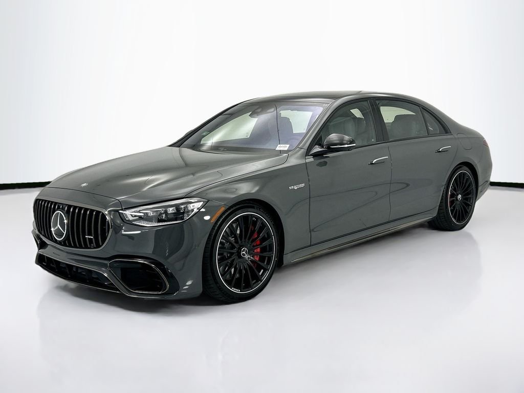 2026 Mercedes-Benz S-Class AMG S 63 E-Performance's photo