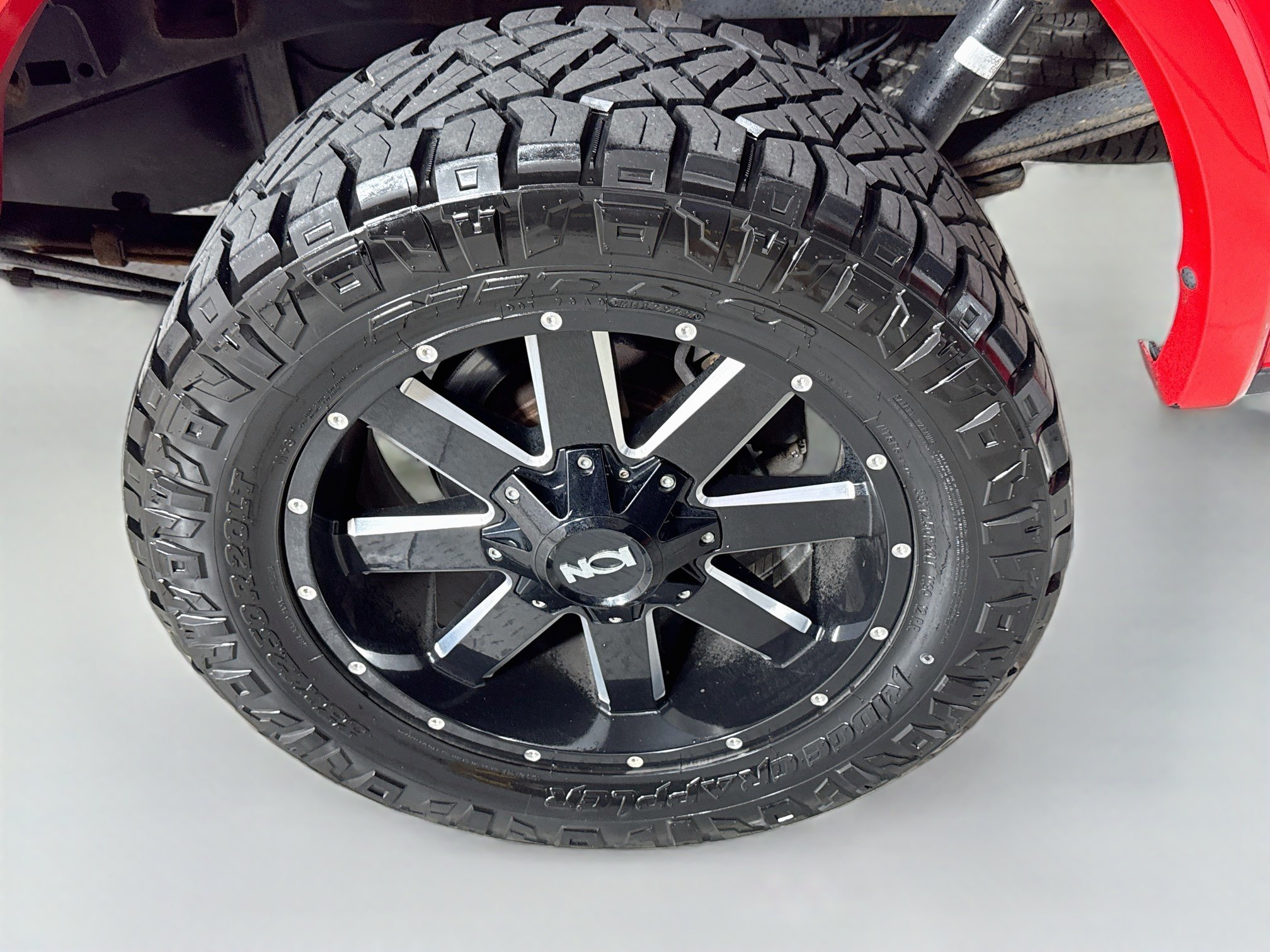 Used 2015 Race Red Ford XLT image 31
