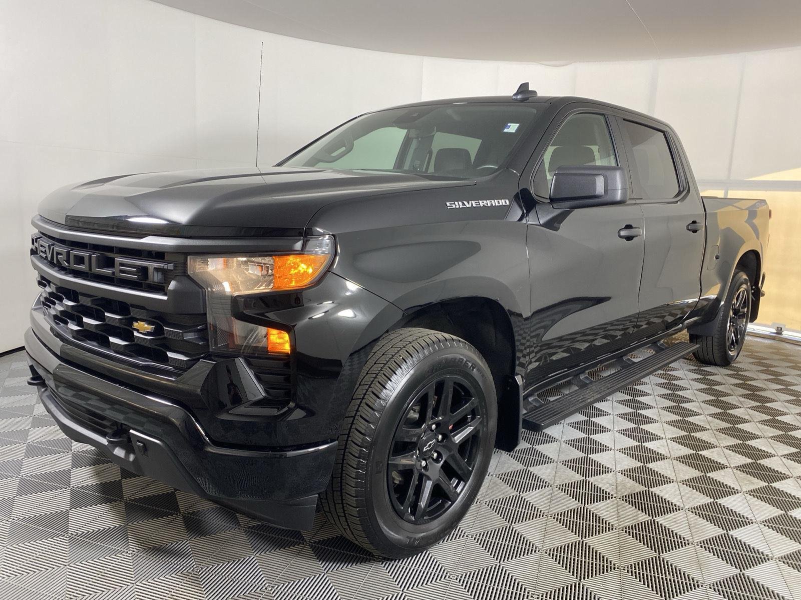 Used 2024 Black Chevrolet Custom image 11