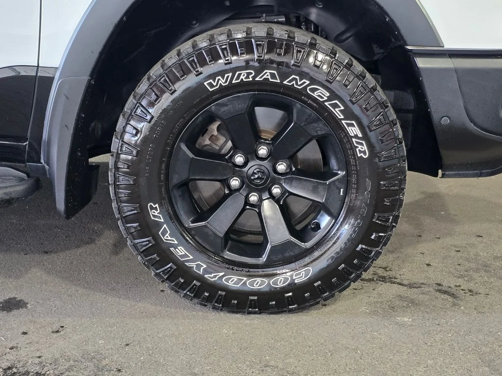 Used 2022 White Ram Rebel image 4