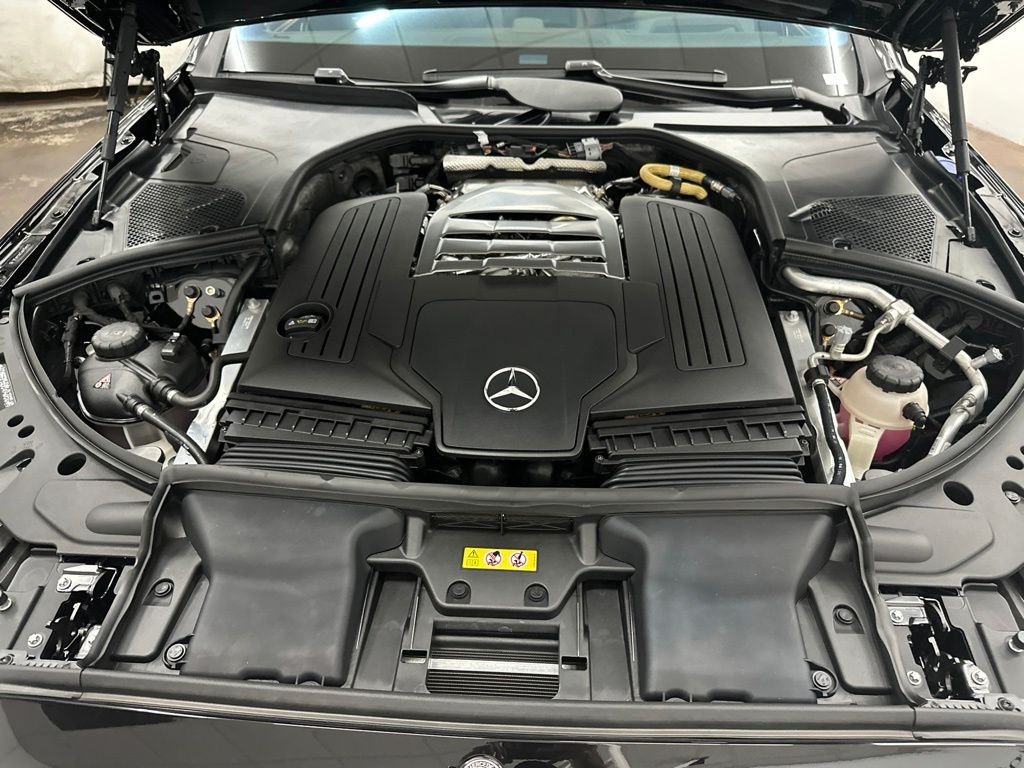 New 2027 Obsidian Black Metallic Mercedes-Benz S 580 image 11