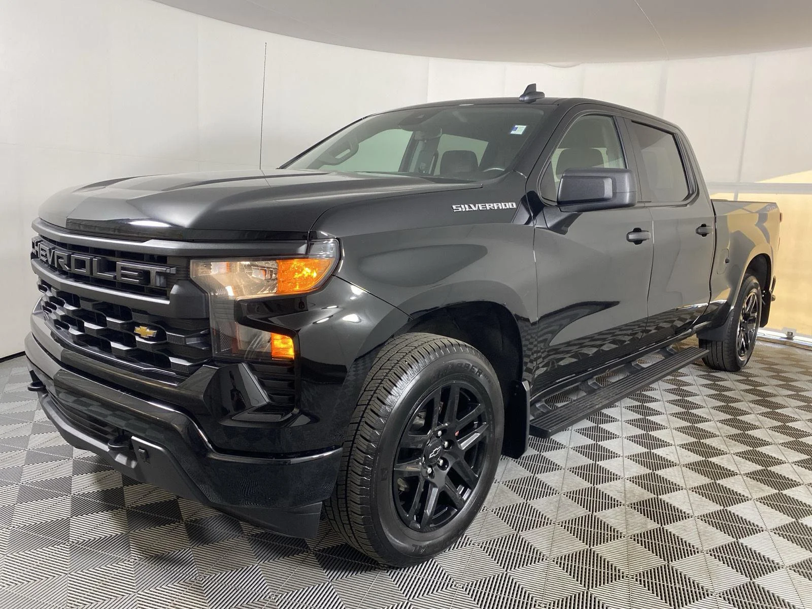Used 2024 Black Chevrolet Custom image 11