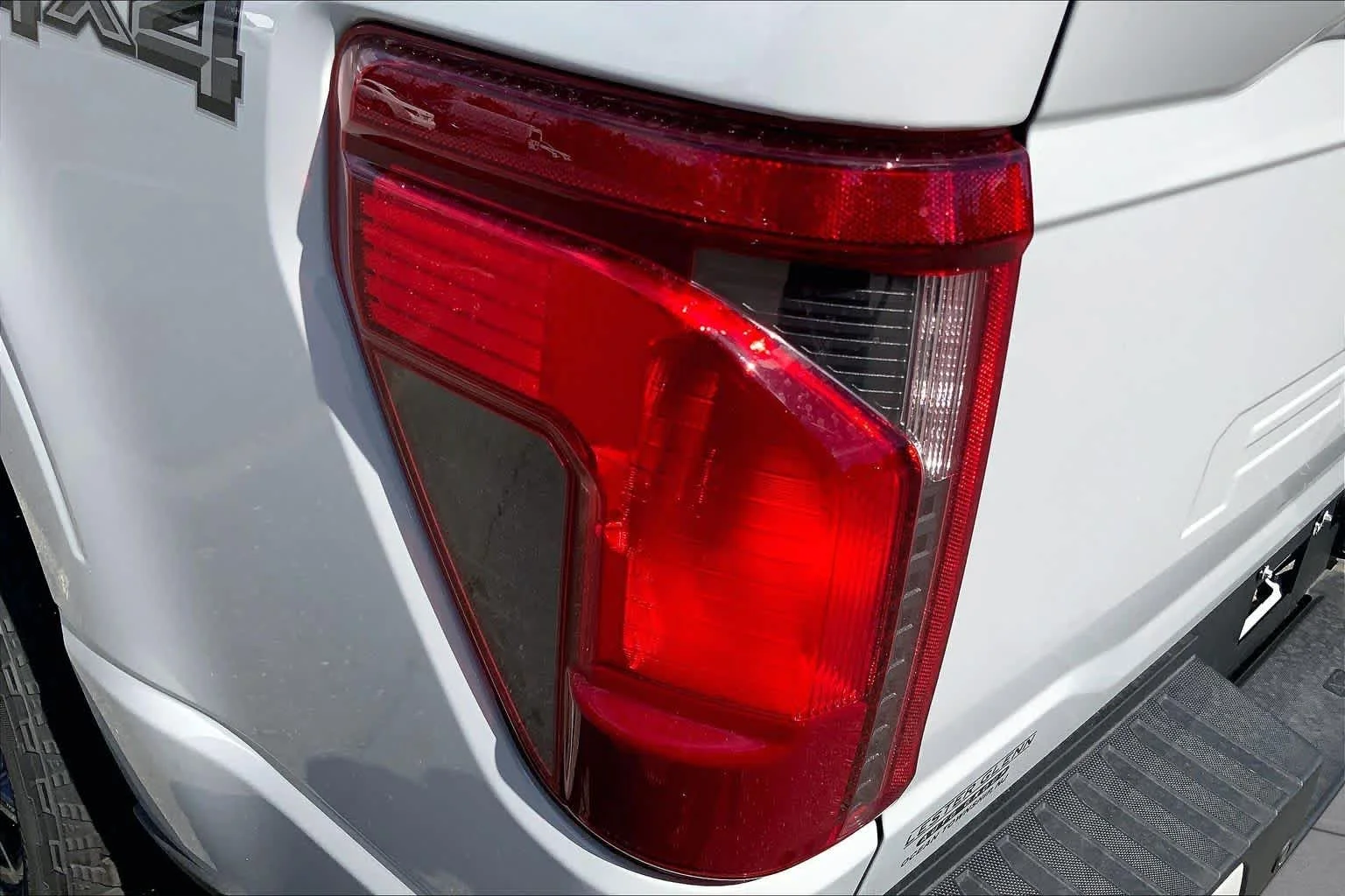 New 2026 Avalanche Ford XLT image 5
