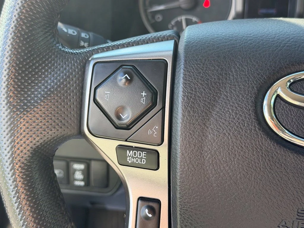 Used 2021 Black Toyota SR5 image 27