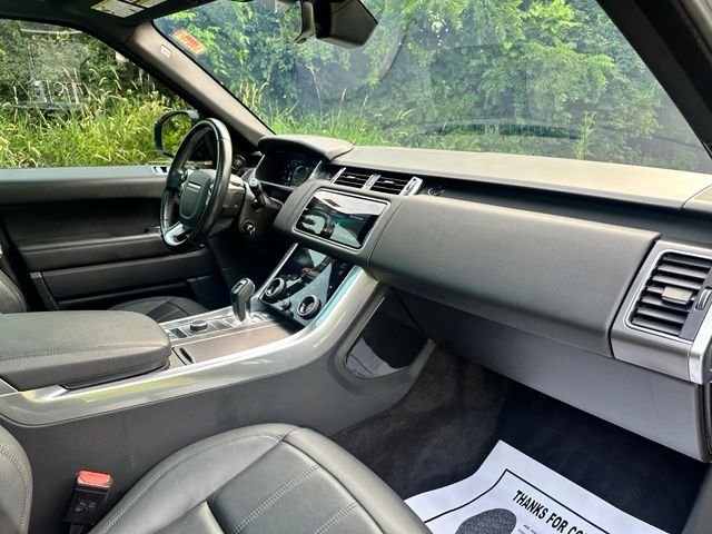 Used 2021 Eiger Gray Metallic Land Rover SE image 18