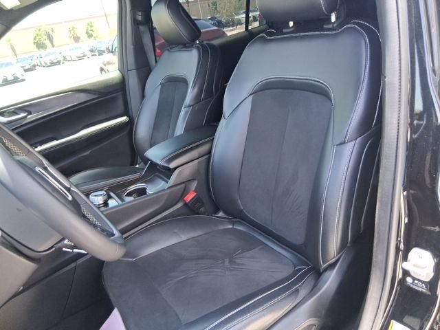 Used 2024 Black Jeep Altitude X image 14