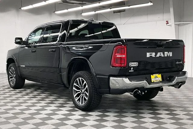 Used 2025 Diamond Black Crystal Pearlcoat Ram Limited image 2