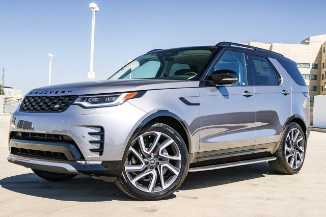 2025 Land Rover Discovery Dynamic SE