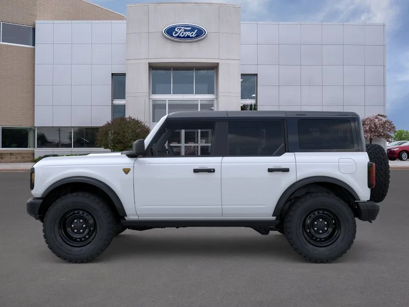 New 2026 Oxford White Ford Badlands image 28