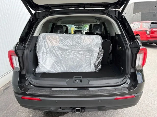New 2026 Agate Black Metallic Ford Active image 19