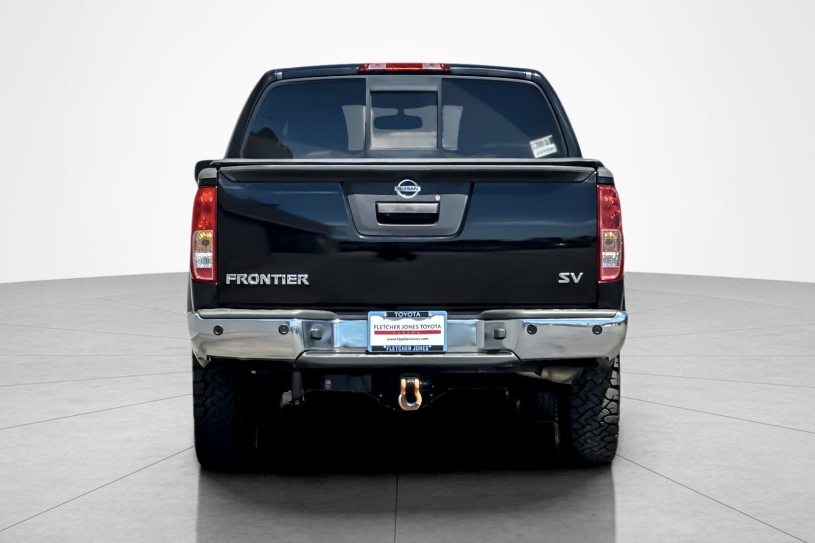 Used 2016  Nissan SV image 4