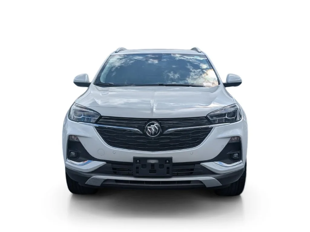 Used 2023 White Frost Tricoat Buick Essence image 2