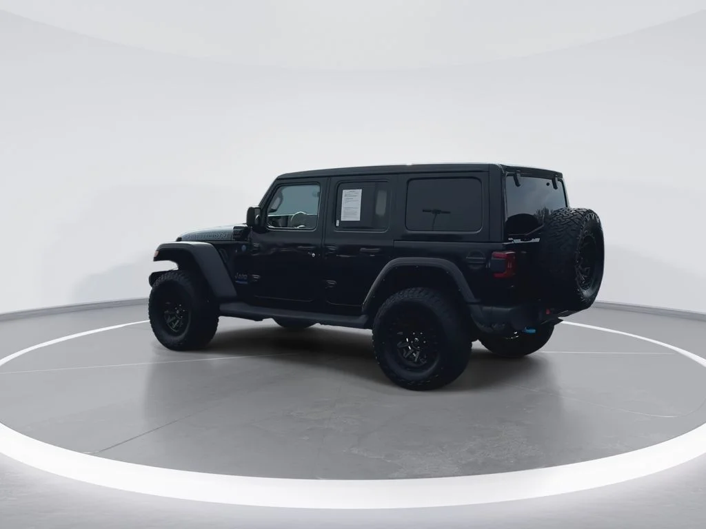 Used 2022 Black Jeep Unlimited Rubicon 4xe image 6